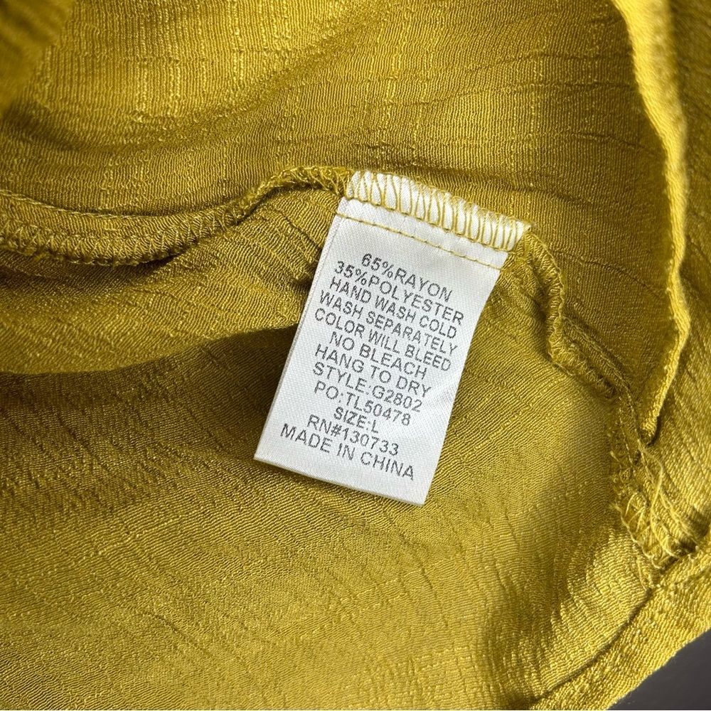 Umgee mustard yellow cold shoulder ruffle sleeve top size large - Picture 5 of 5
